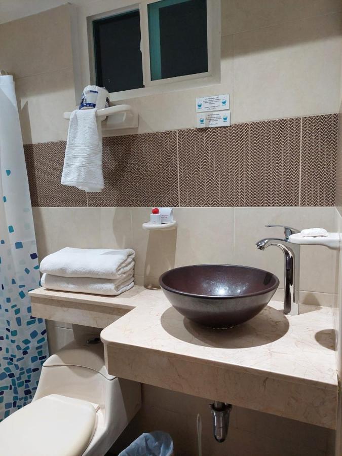 Hotel 3 Banderas Manzanillo Del Mar Cartagena 외부 사진